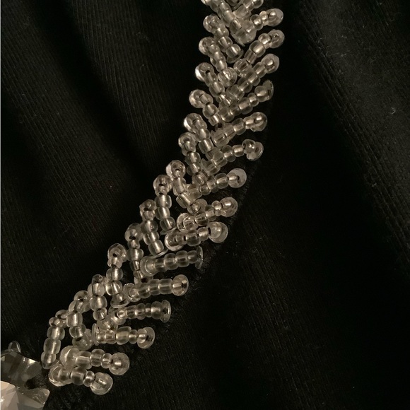 CASUAL LIVING VINTAGE TANK TOP WITH BEADED NECKLINE AND BACK. SIZE MEDIUM - Picture 11 of 16